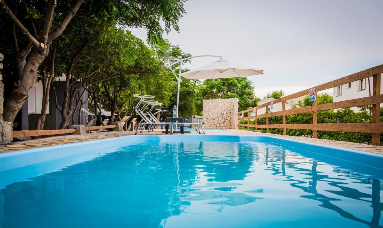 Mabele Apartman Pag Town