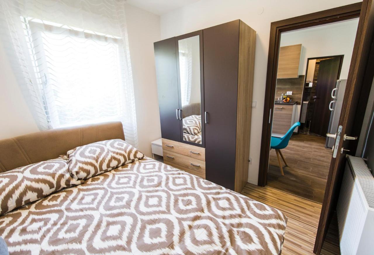Mabele Apartman Pag Town